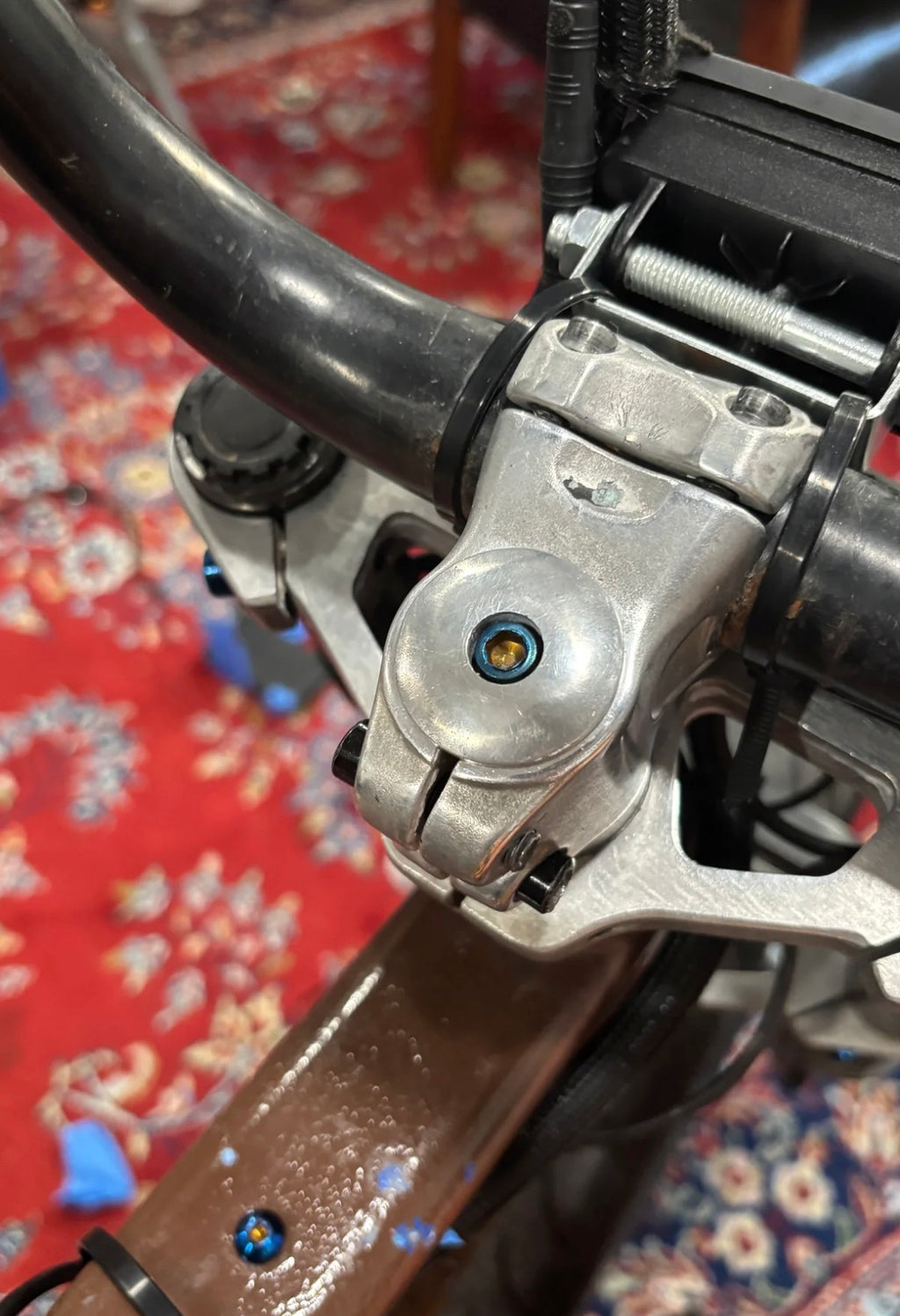 Titanium Stem Lock Bolt